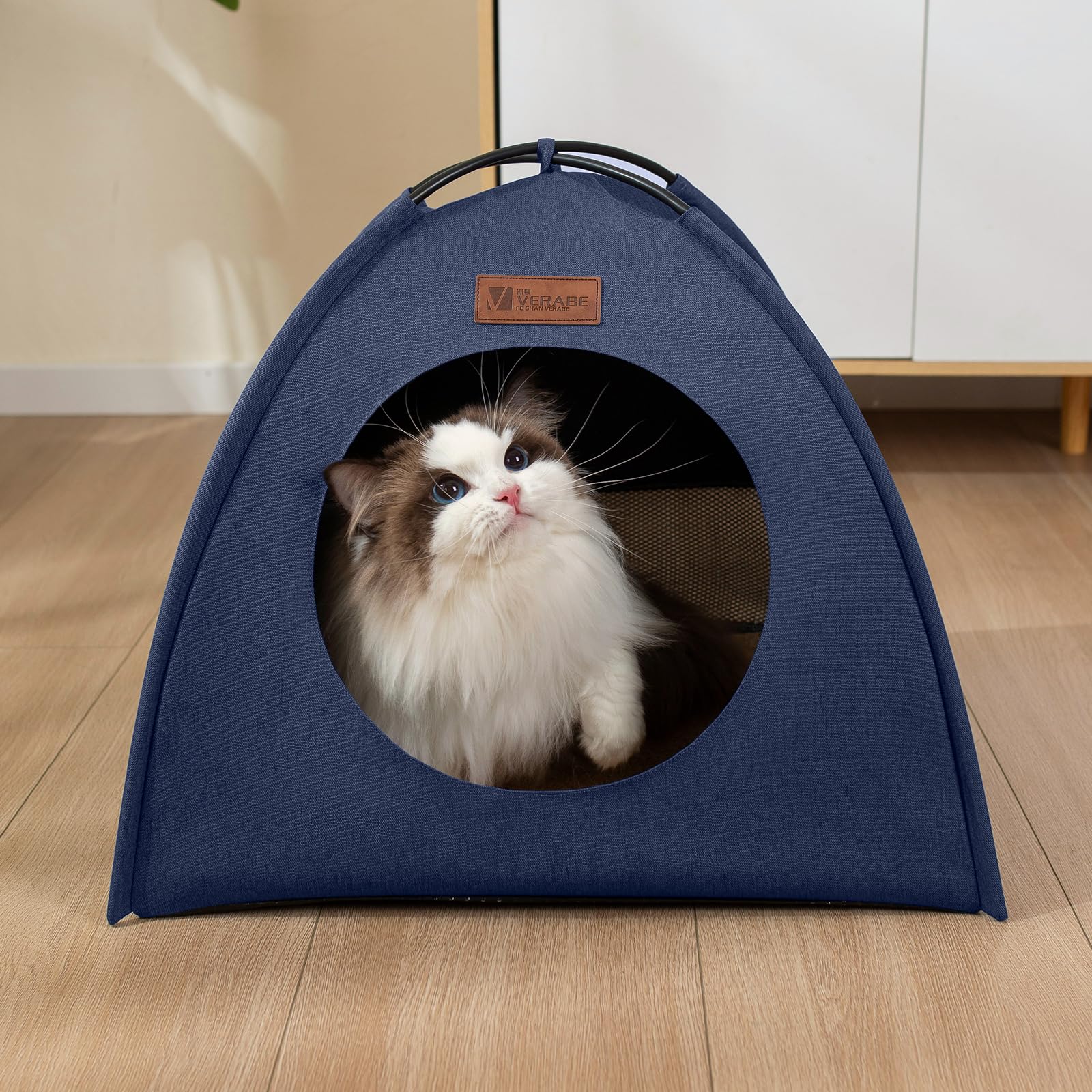 VERABE indoor-outdoor cat tent is rugged yet stylish for any setup.
