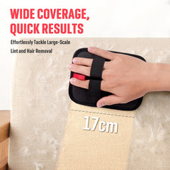 VerdeVilla electrostatic gloves cleaning session efficiently attract hair and dust.