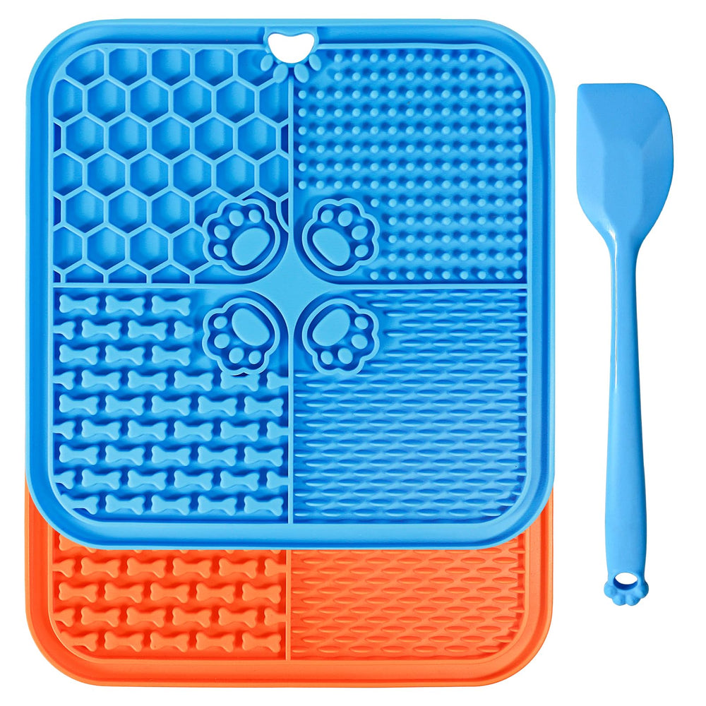 Verwohnt lick mat supports calm feeding during grooming or bath time.