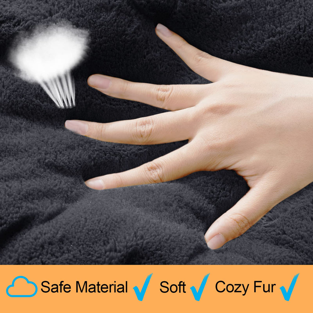 VERZEY machine-washable design simplifies cleaning after outdoor adventures