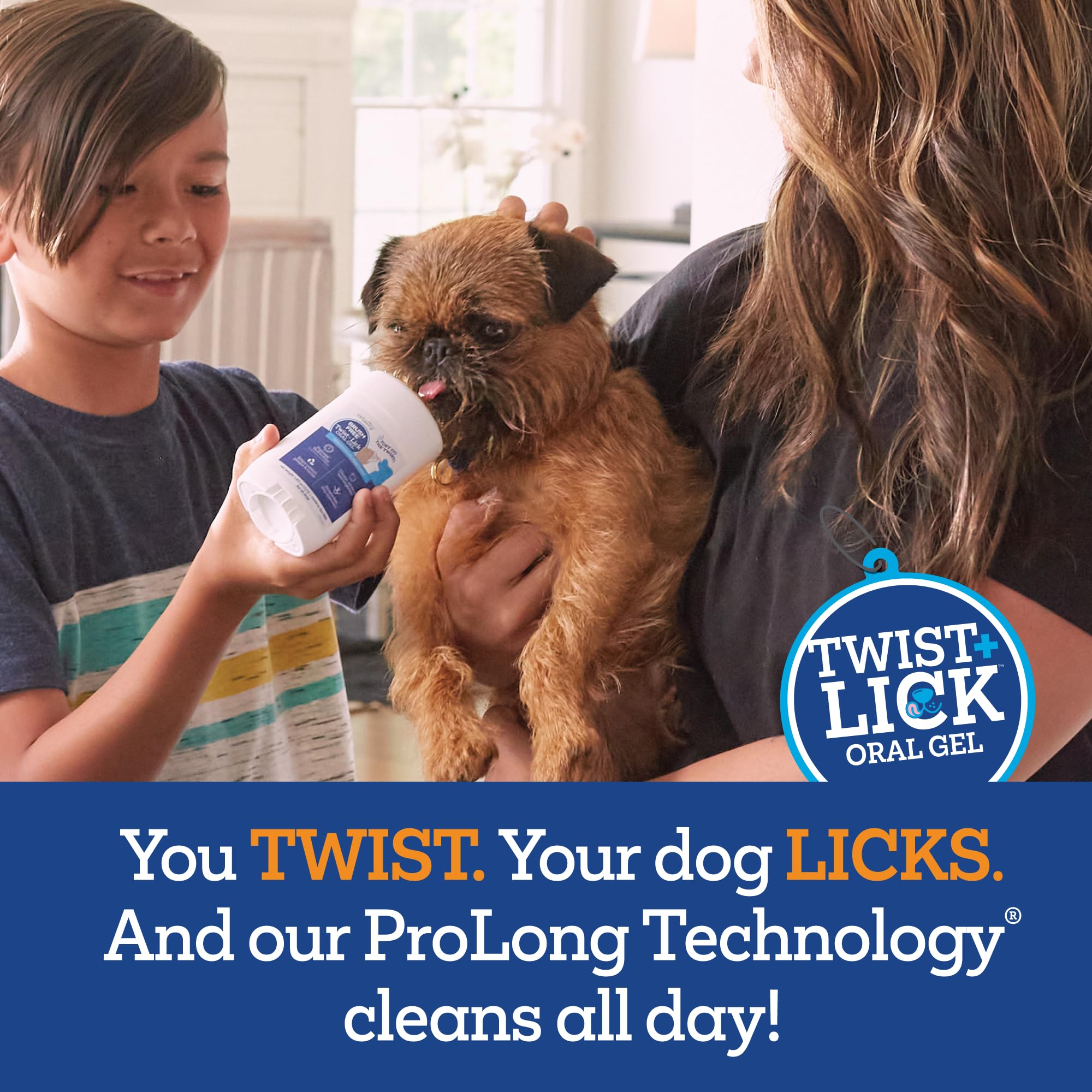 Vetality Twist + Lick dental gel chicken-flavor visual emphasizes tasty, daily dental use.