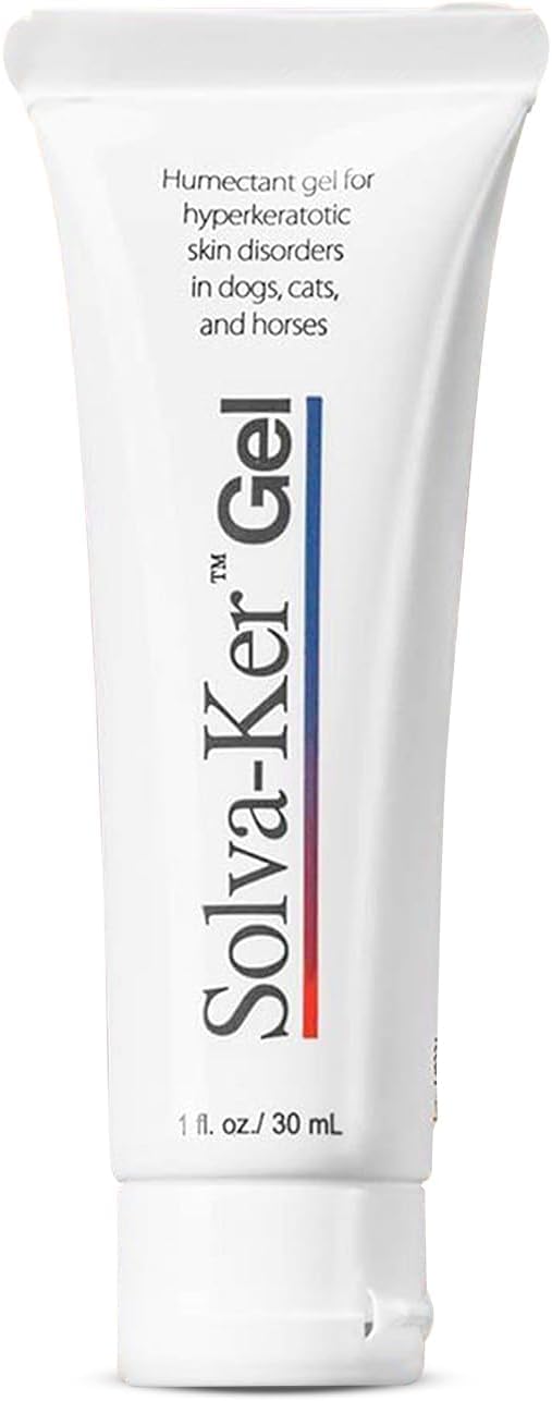 VetriMAX Dry Nose and Paw Soother jar closeup shows rich gel texture for pets.