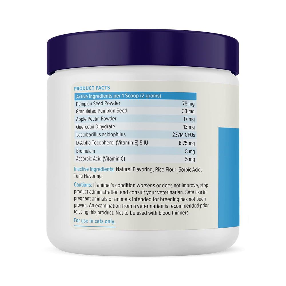 Vetnique Labs Made-in-USA label closeup highlights quality ingredients.