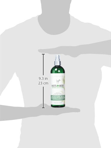 Vet's Best Moisture Mist coat detangle shows smoother fur and easier brushing.