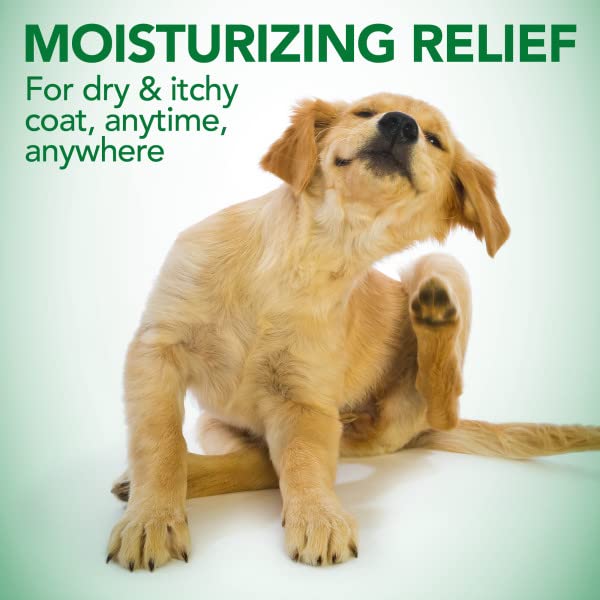 Vet's Best Moisture Mist natural ingredients sage aloe cucumber provide gentle conditioning.