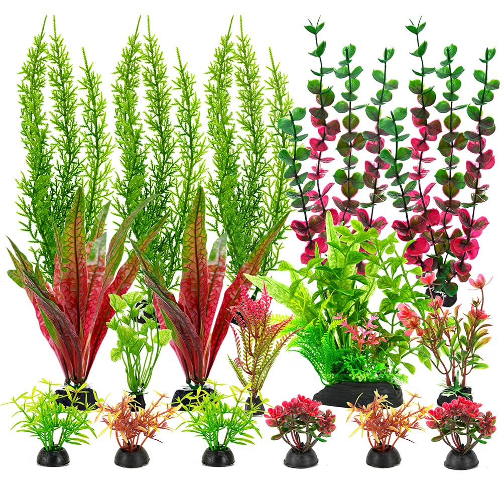 ViiWxx 18-piece aquarium plants set with varied foliage provides a lush habitat and hiding spots.