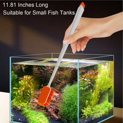 Vimvins algae scraper on glass aquarium demonstrates safe, scratch-free cleaning