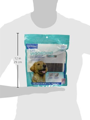 Virbac Veggiedent FR3SH Z-shape chew design showcasing front-to-back cleaning action