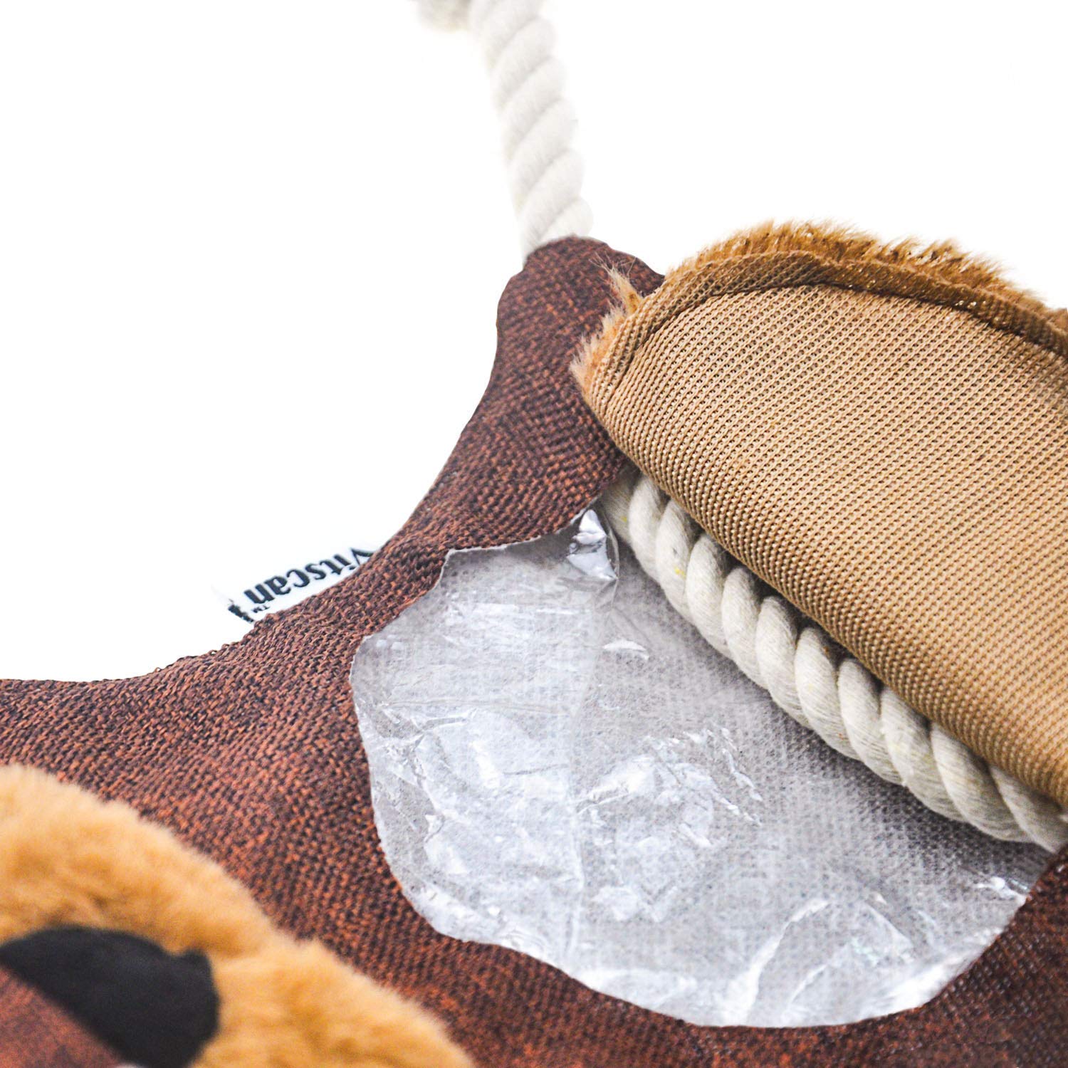 Vitscan Crinkle Squirrel squeaker closeup showing lively feature