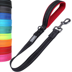 VIVAGLORY short dog leash padded-handle enables comfortable control during training