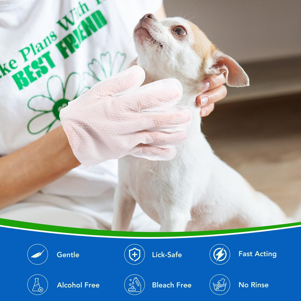 VOISEN Pet Glove Wipes glove design highlights flexible cleaning for fur and paws.