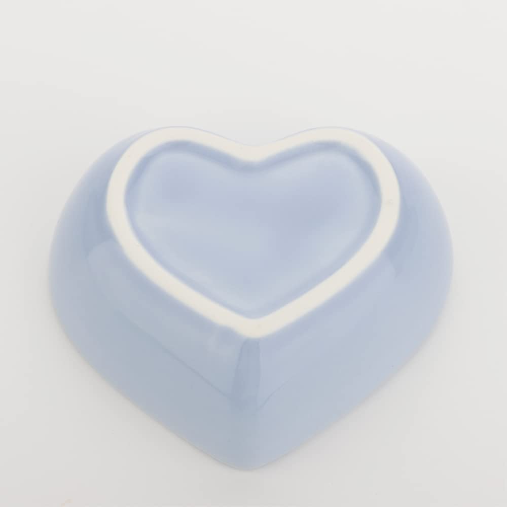 VTurboWay compact bowl fits small cages and prevents spills.