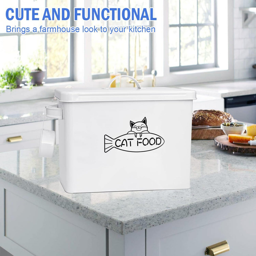 Vumdua metal scoop hanging on the side for easy food transfer.