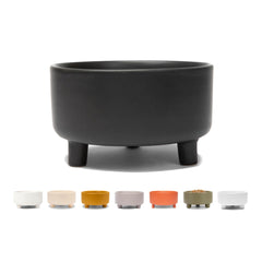 Waggo Uplift ceramic black bowl with durable, tip-resistant design.