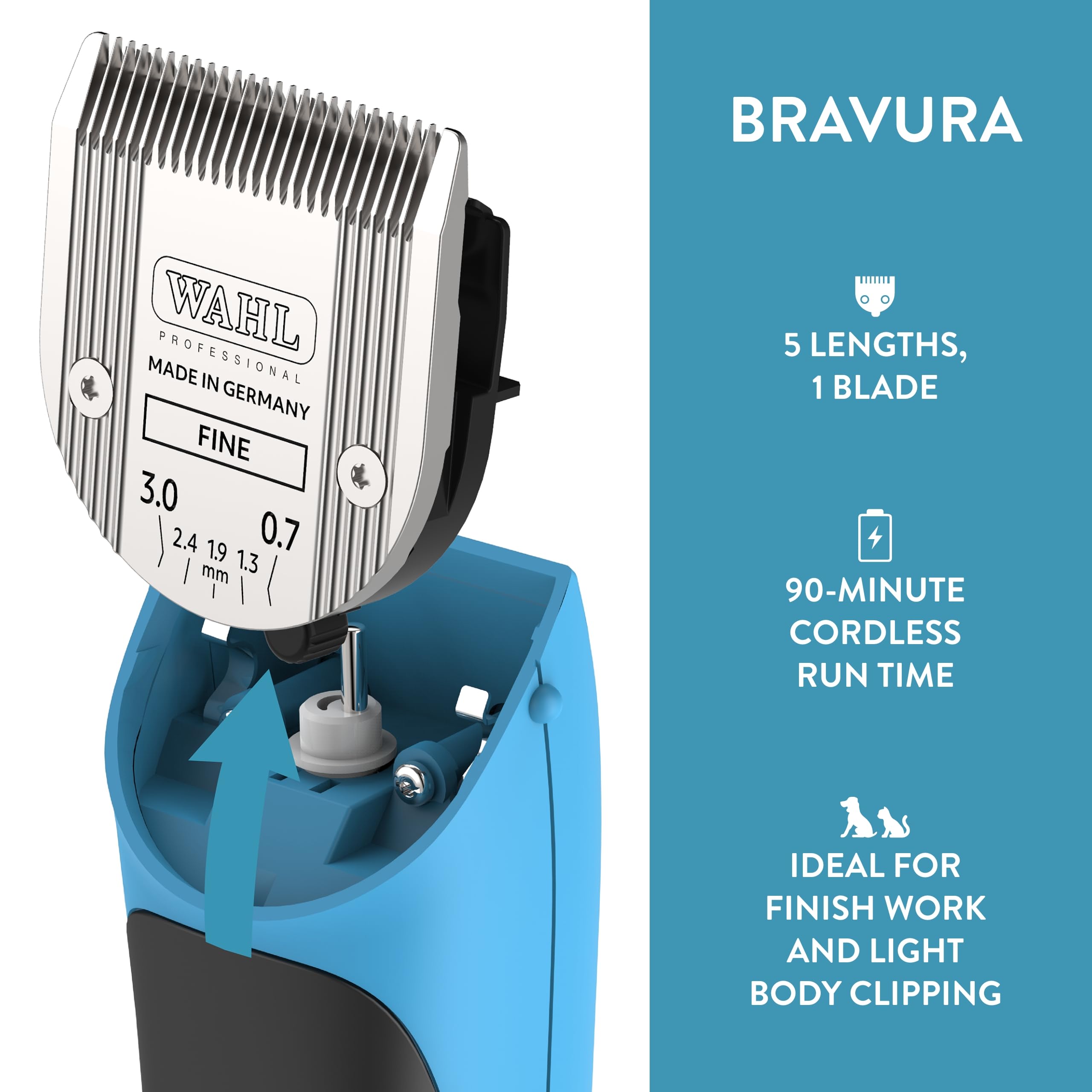 Wahl Bravura charge stand setup suggests quick recharge and readiness.