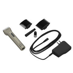 Wahl MiniArco cordless operation enables mobile grooming sessions anywhere