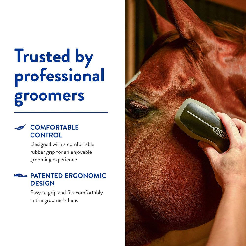 Wahl professional equine brush with rubber grip for secure hold