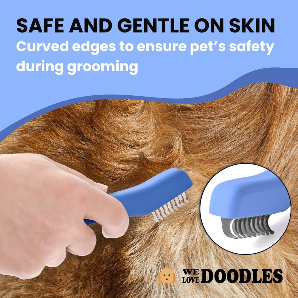 We Love Doodles non-slip grip close-up emphasizes secure handling for easier detangling