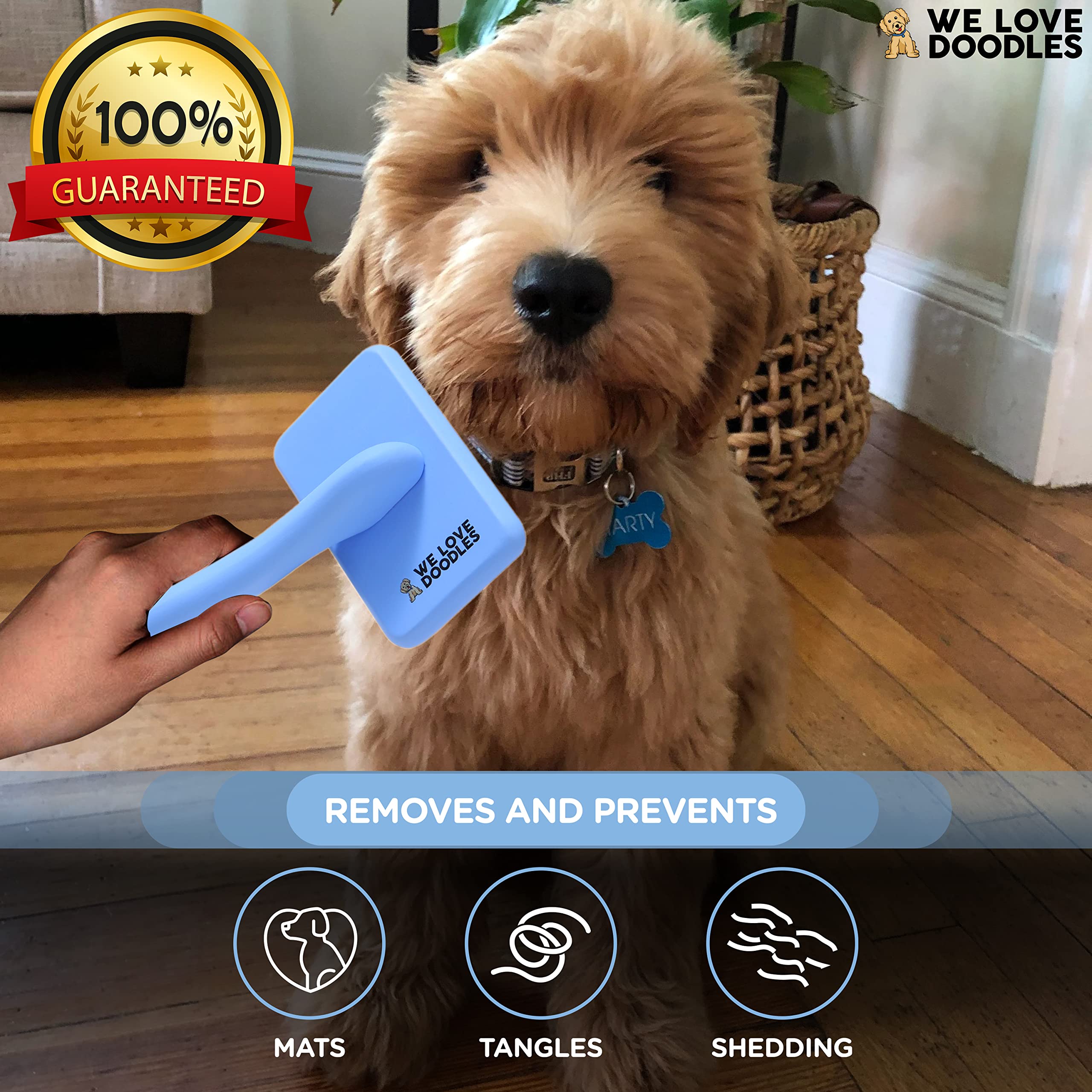 We Love Doodles ergonomic handle grip aids comfortable, wrist-friendly grooming sessions.