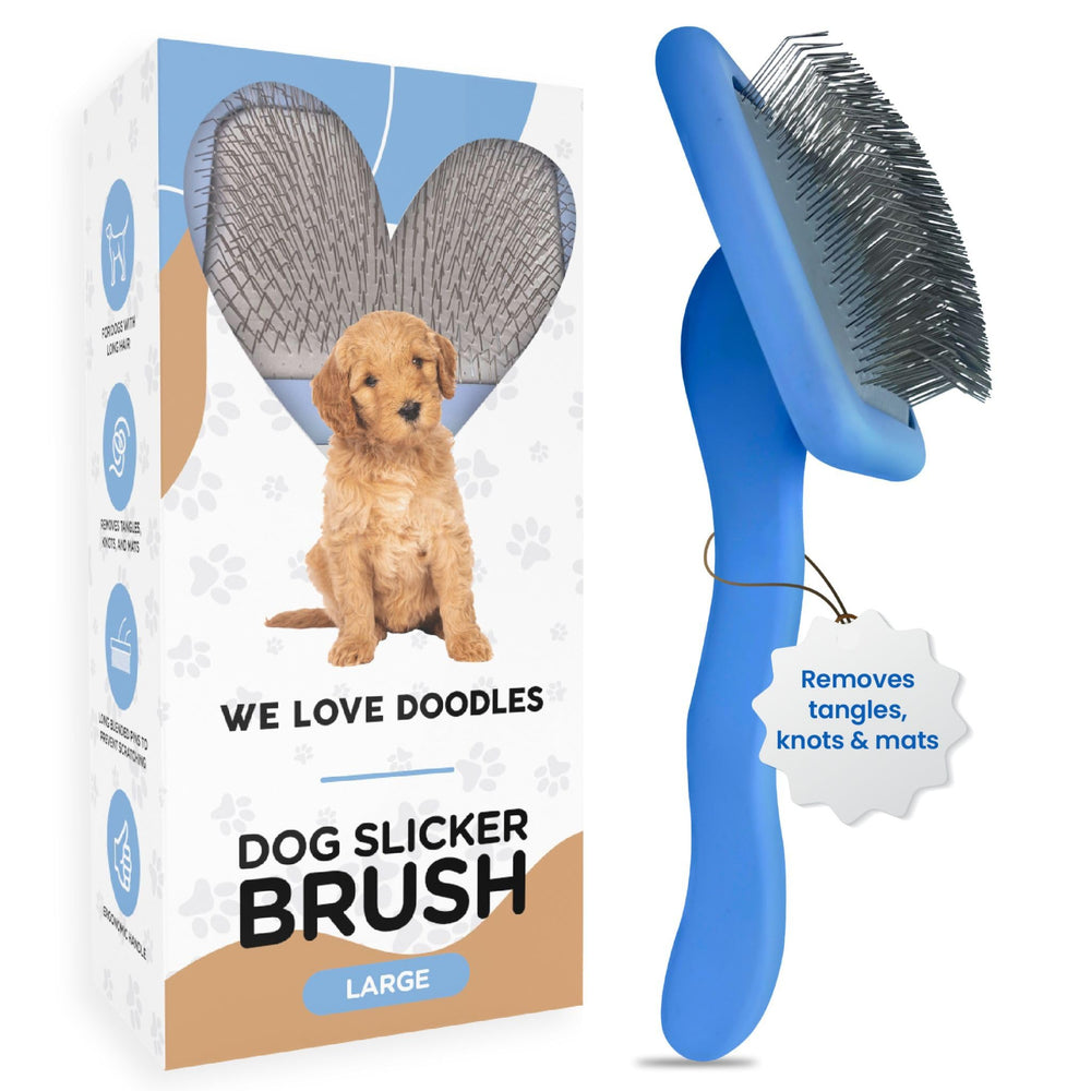 We Love Doodles Slicker Brush head-closeup showing detangling in long coat.