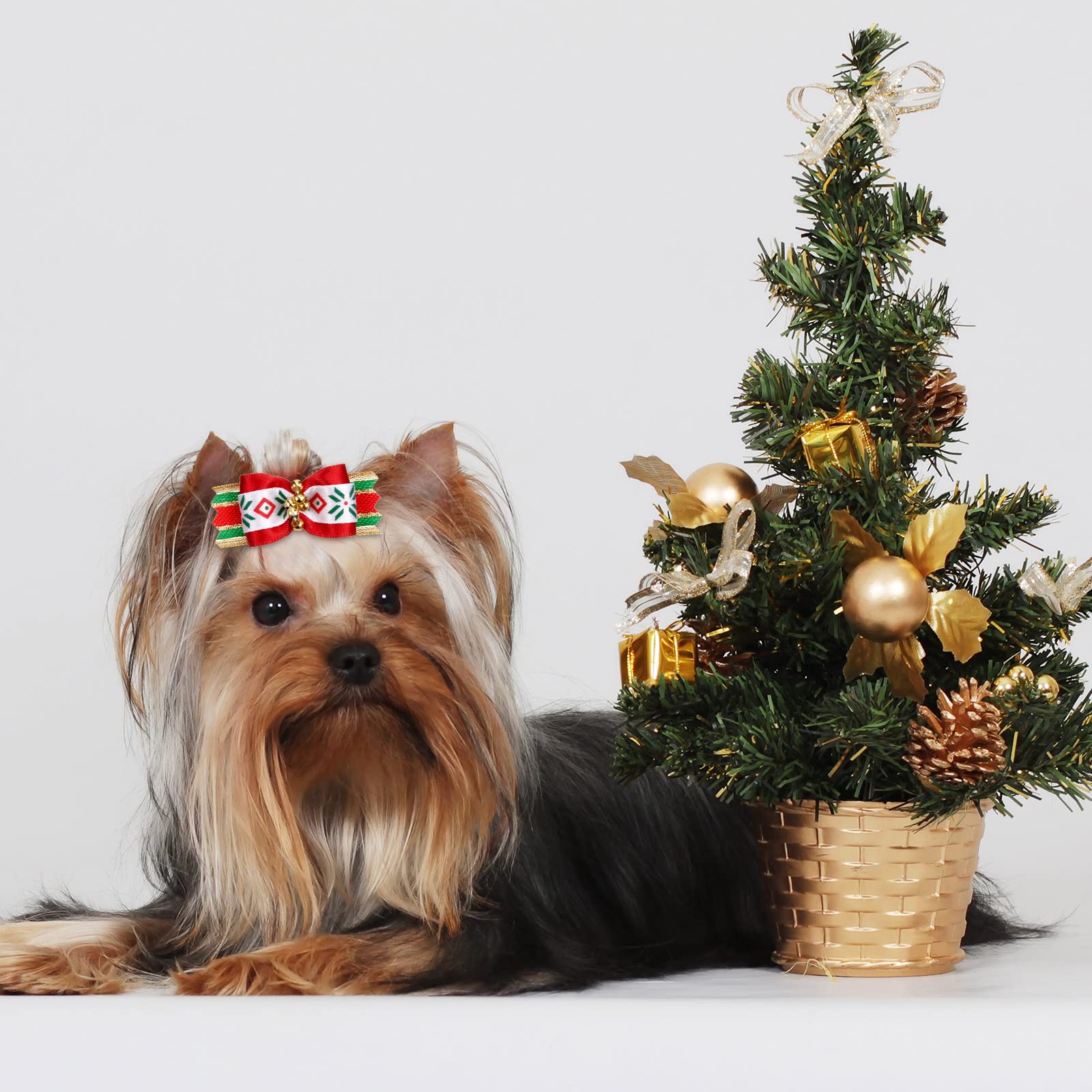 Weewooday elk-pattern dog bow offers festive flair for seasonal photoshoots.