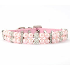 WeimoMonkey pink pearl collar angled view highlights beadwork and luxury look.