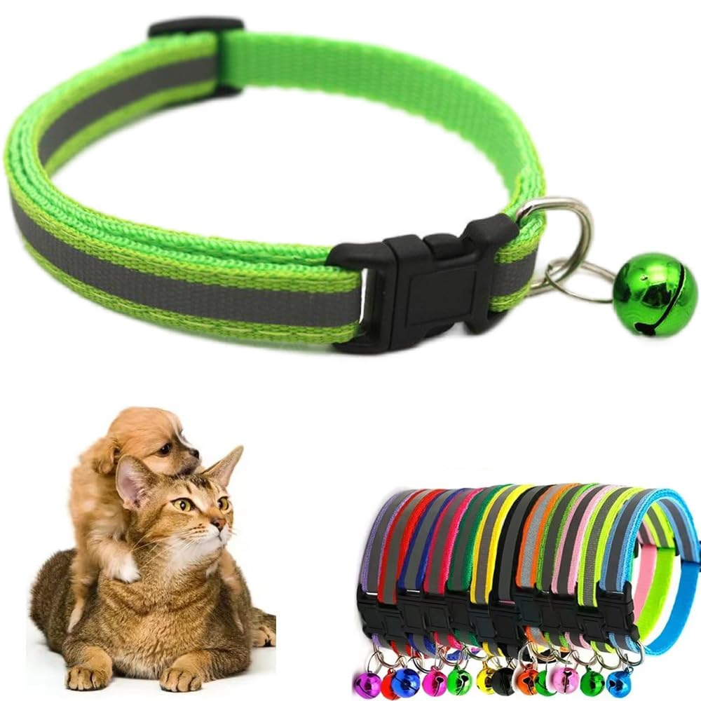 Weimostar green cat collar with bell shows jingling charm for easy pet tracking.