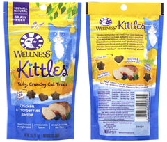 Wellness Kittles chicken cranberries flavor close-up with crunchy texture supports light dental care.