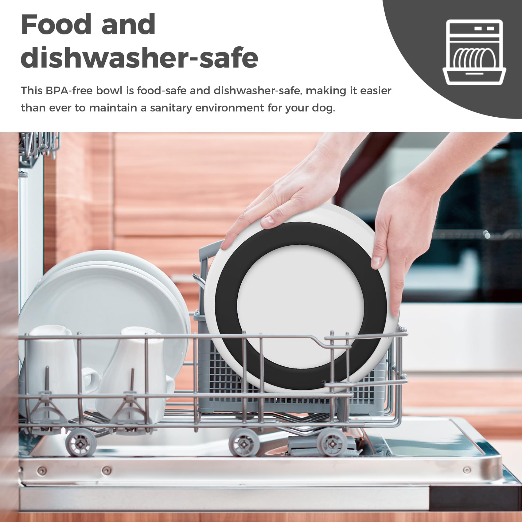 WENBOKMIN anti-overturn flat-bottom demonstrates spill-preventing design during meals