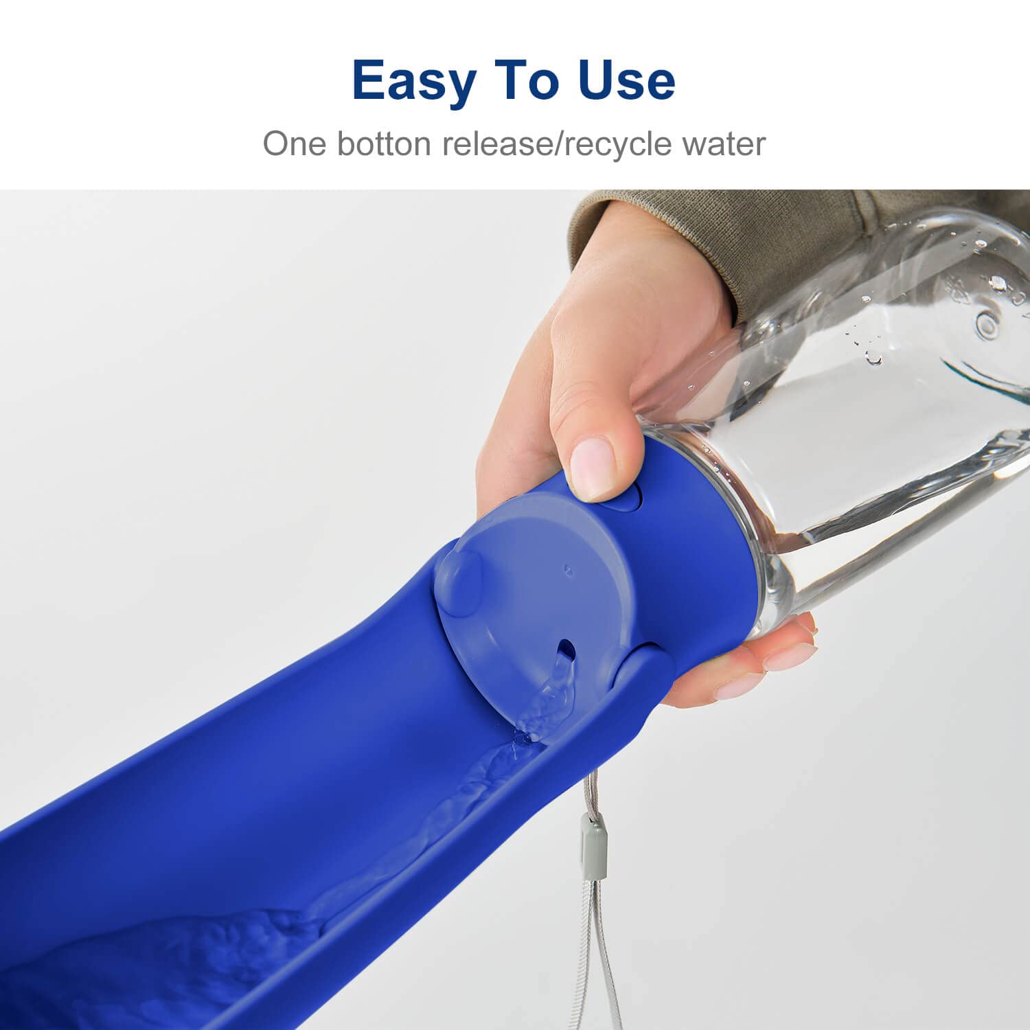 WePet foldable water bottle leak-proof seal demonstrates spill prevention