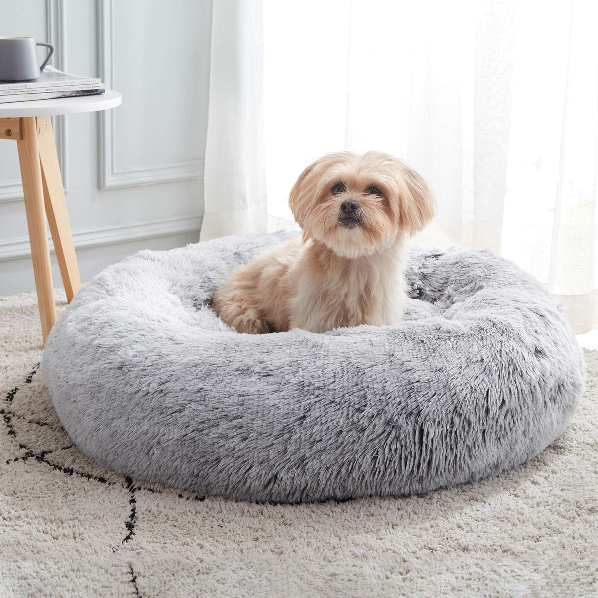 WESTERN HOME WH Calming Donut Bed front view, plush faux fur for cozy lounging.