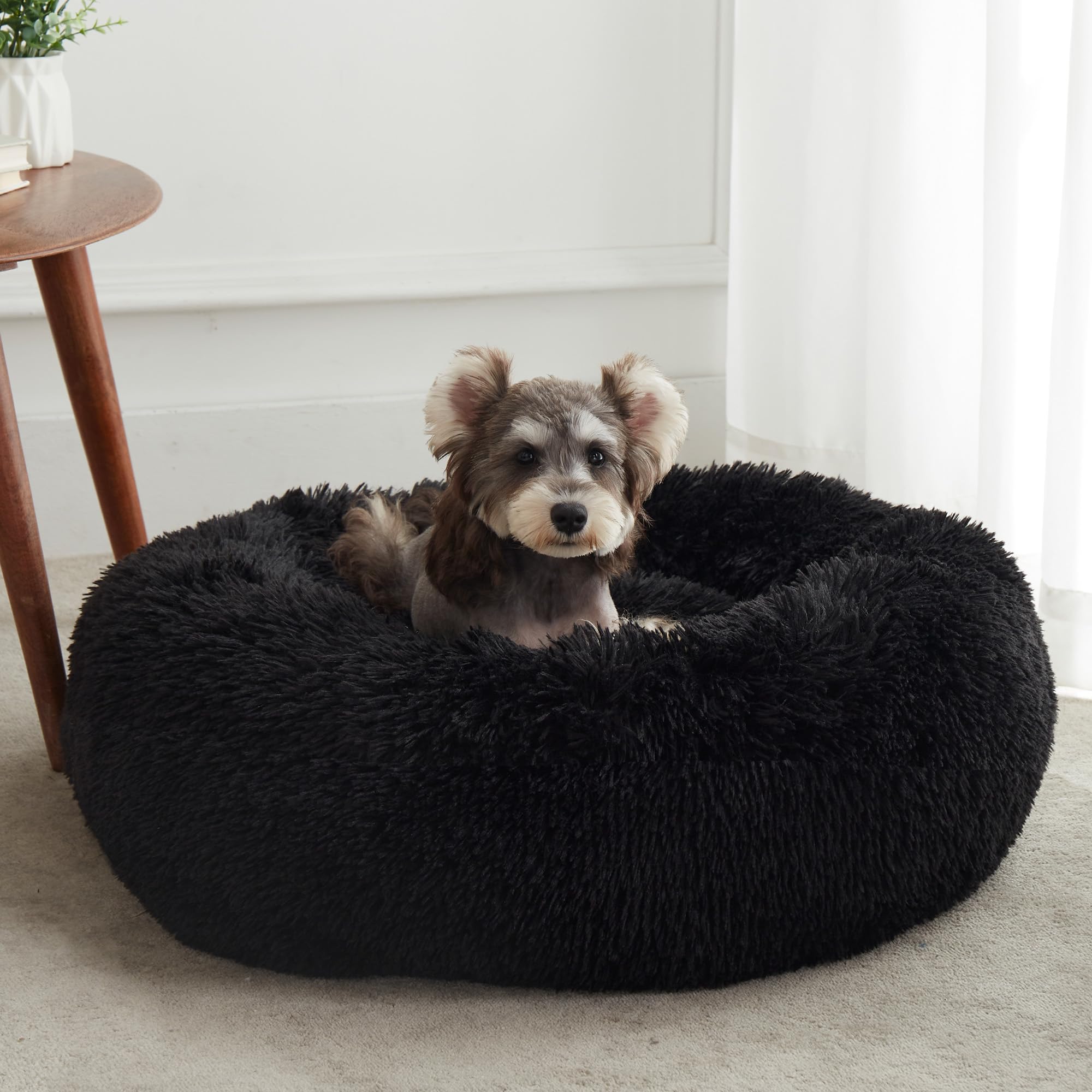 WESTERN HOME WH calming donut bed front view with plush faux fur for cozy naps