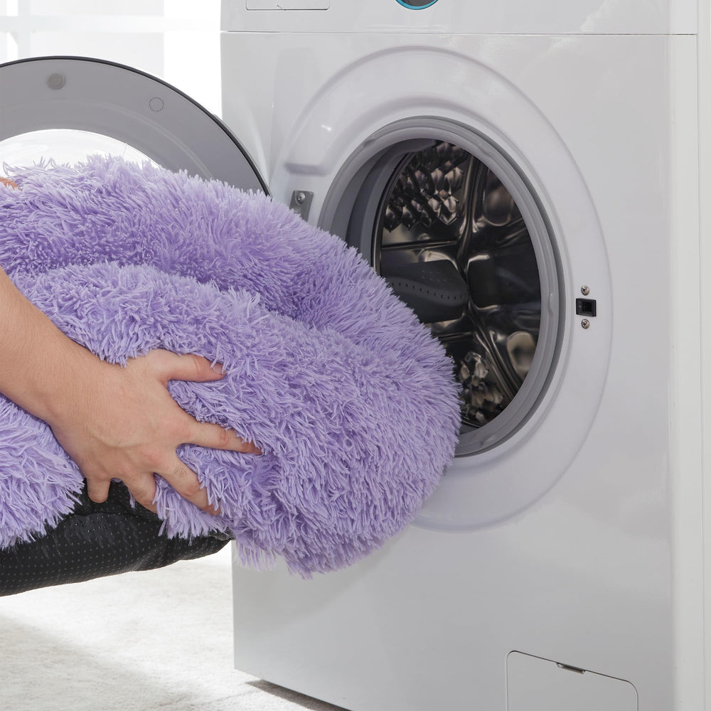 WESTERN HOME WH machine-washable-bed offers easy cleaning after adventures.