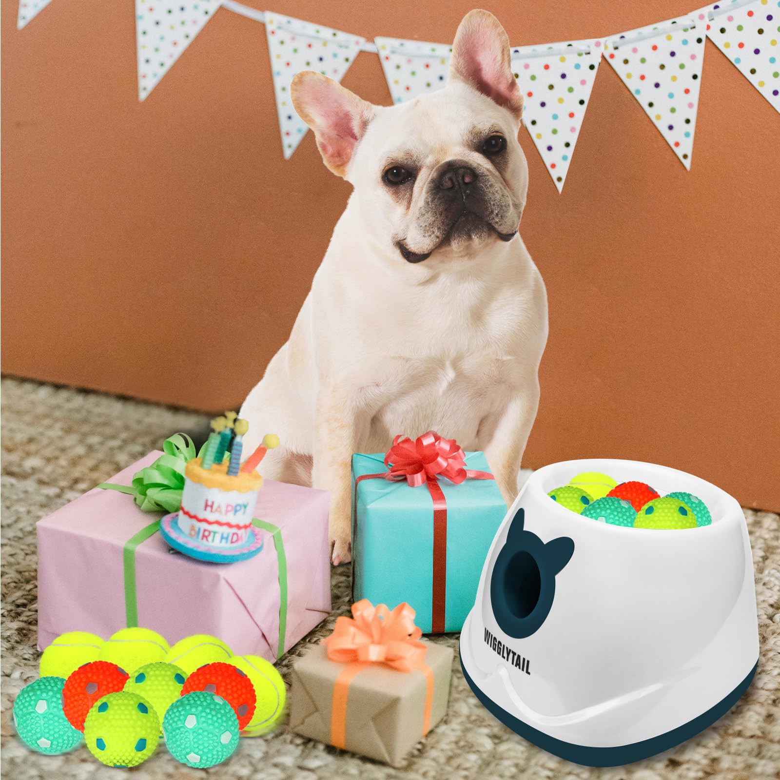 WIGGLYTAIL handheld transmitter showcases portability for outdoor play.