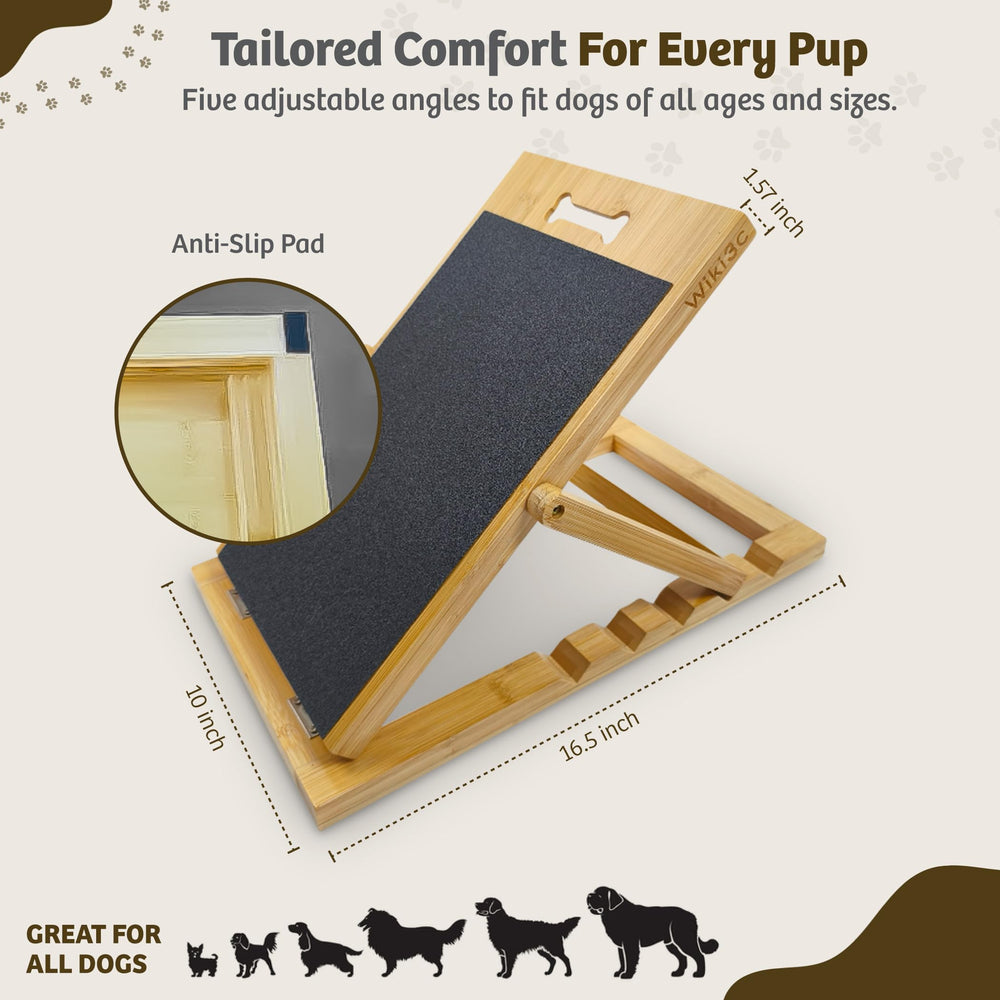 Wiki3C clip-on silicone treat pouch shown for easy reward based training.