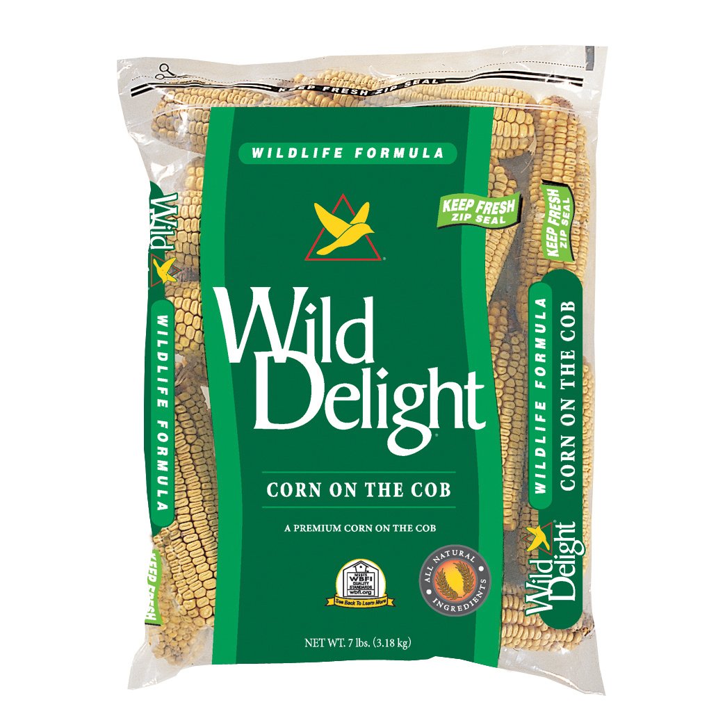 Wild Delight corn on the cob 7 lb packaging, premium wildlife feed for year-round wildlife enjoyment.