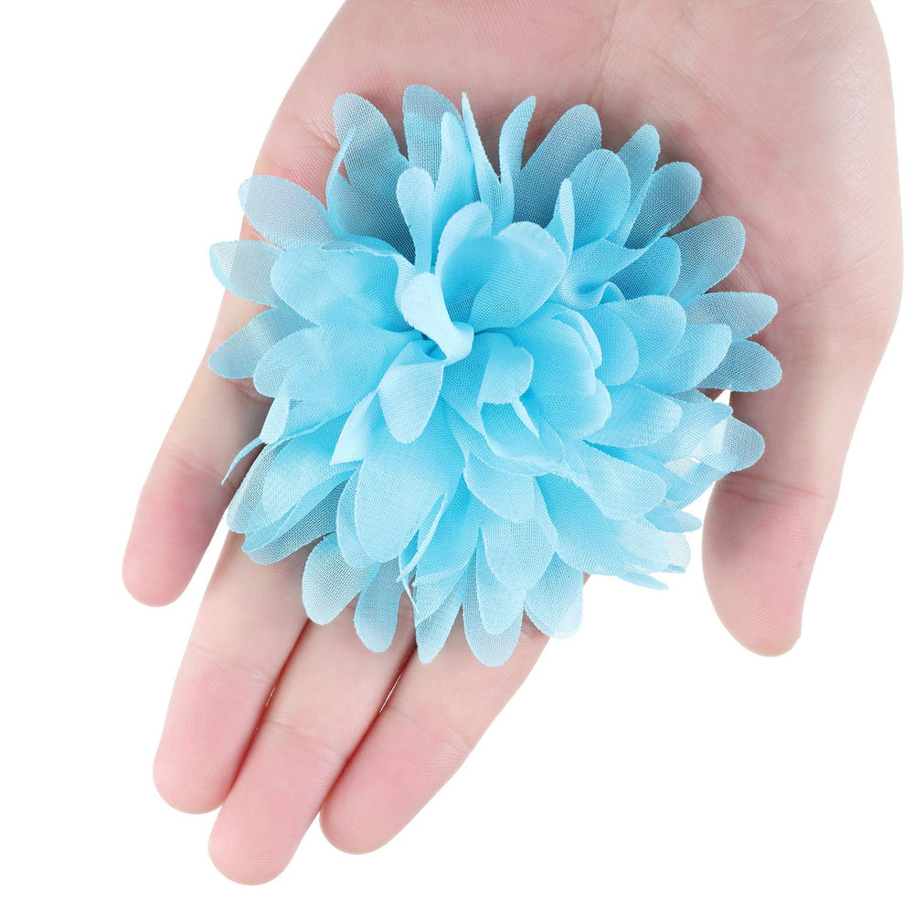 WillBond flower collar charm adds soft charm on dogs and cats for photos.