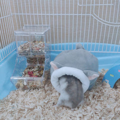 WishLotus hamster bed bottom with non-slip particles keeps the nest in place.
