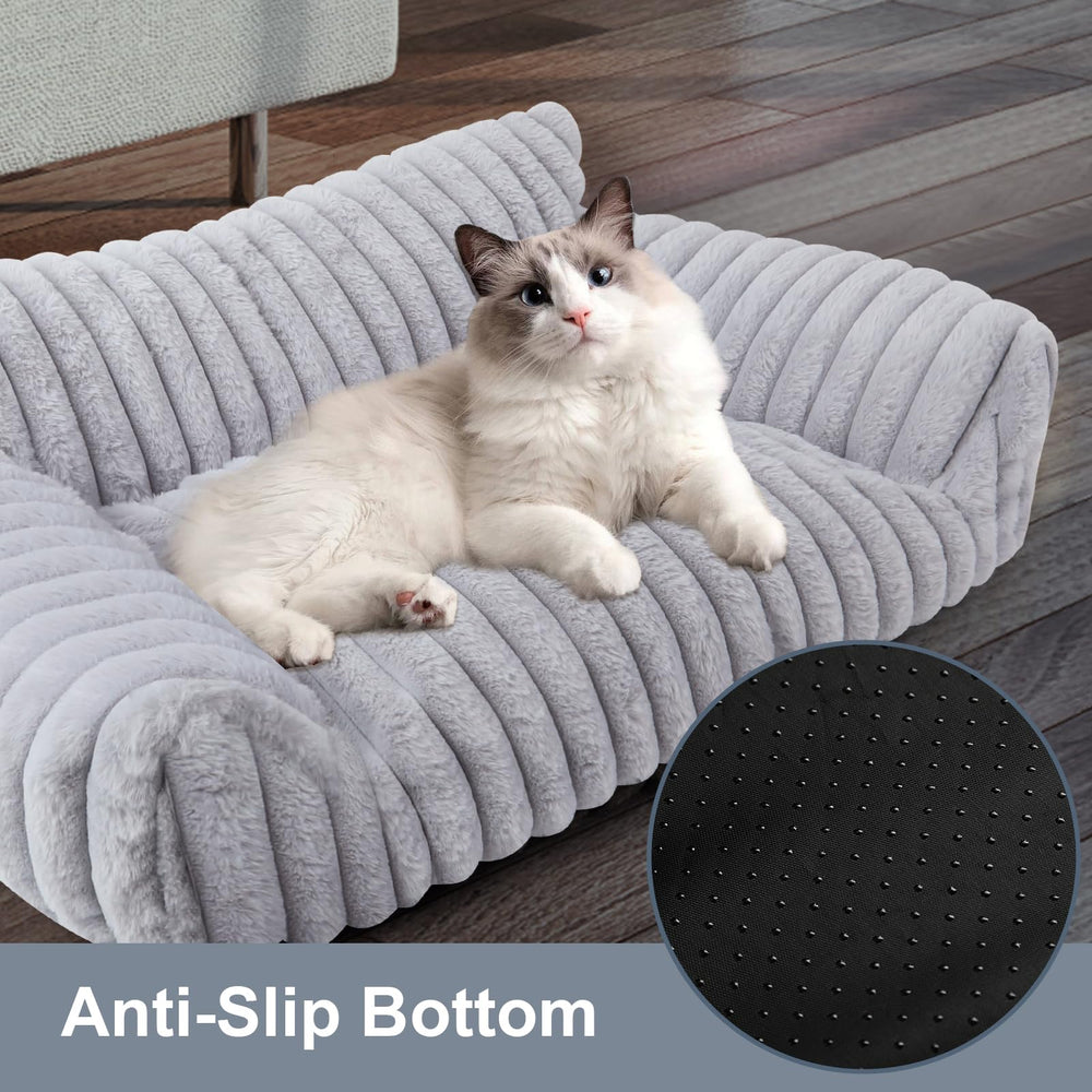 Wn's Day Cat Couch Bed washable cover enables easy cleaning