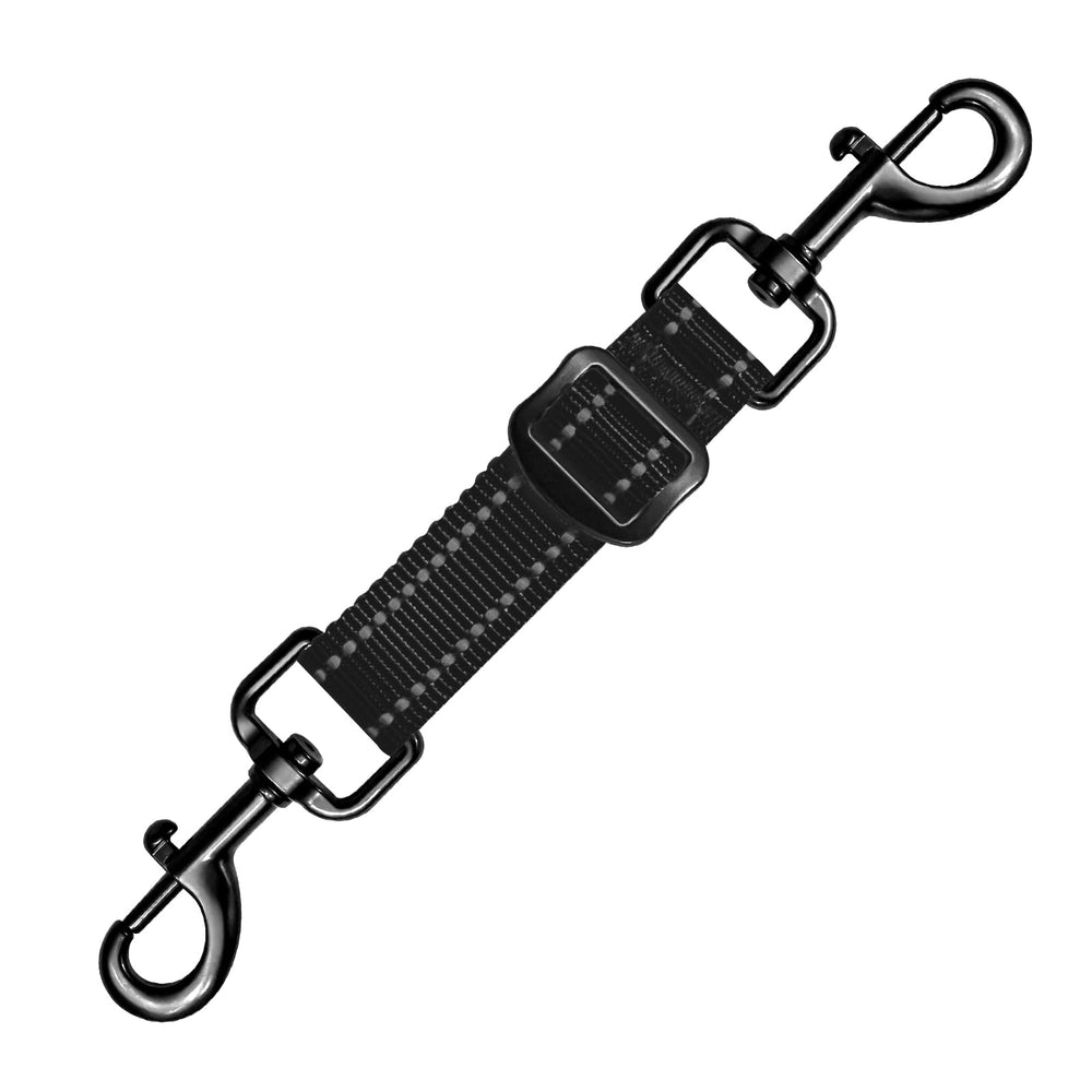 WOINXENN dog collar safety clip shows double-ended connection for secure control during walks.