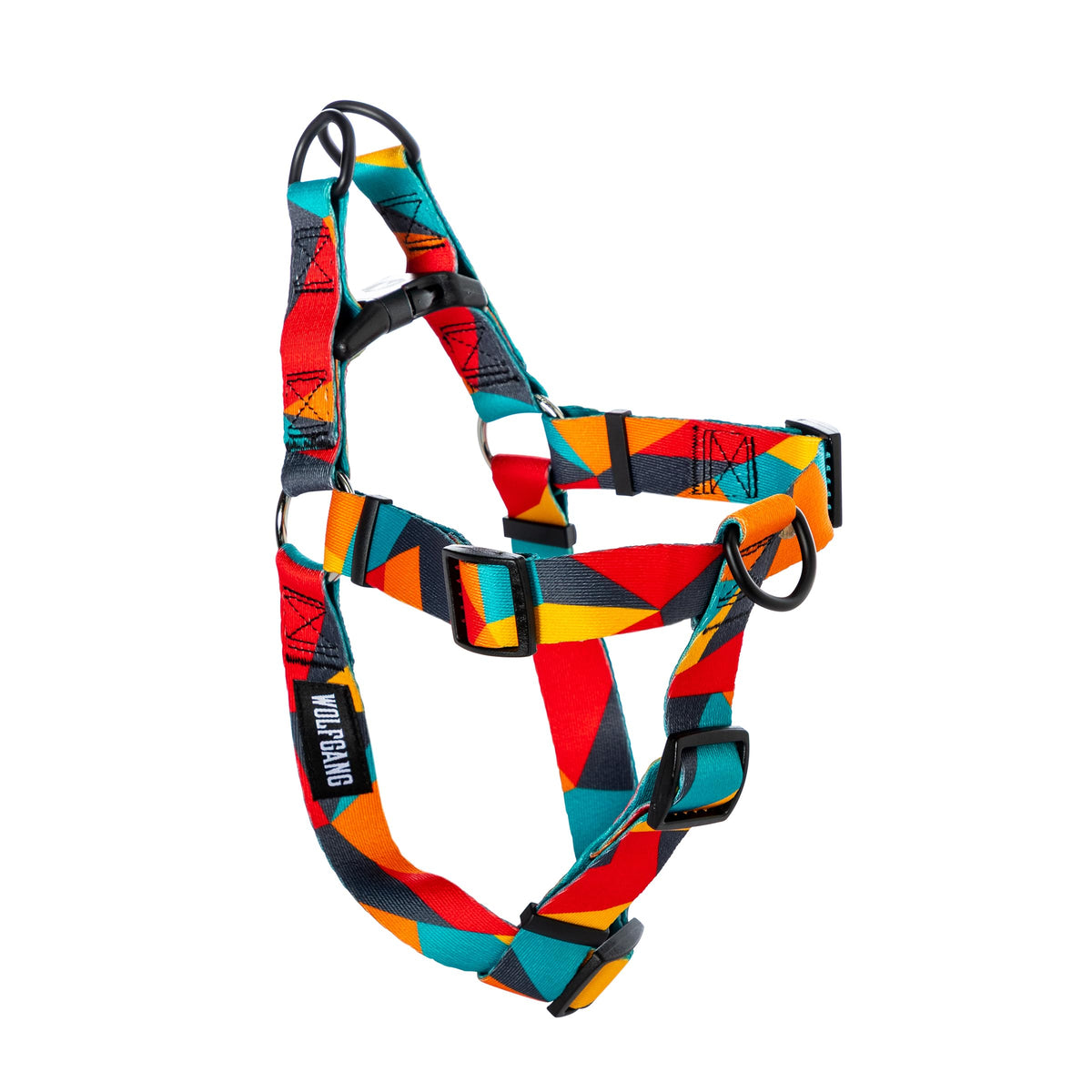Wolfgang Man & Beast heavy-duty adjustable harness pull-test demonstrates strength for powerful dogs
