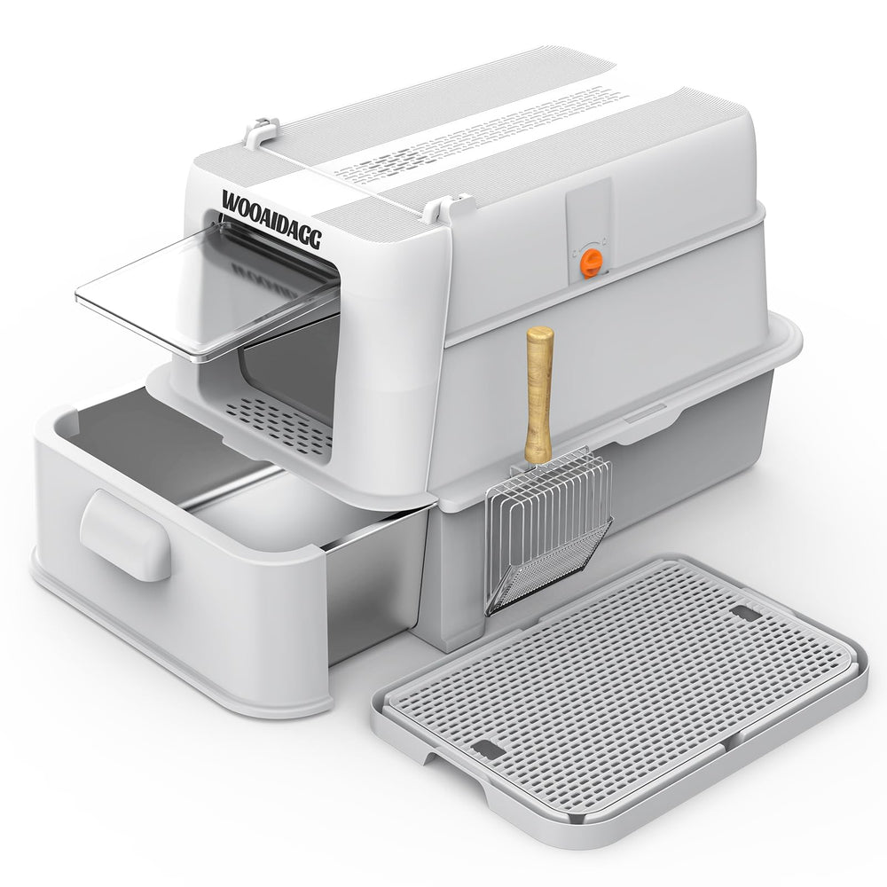Wooaidagg enclosed litter box front view highlights private space and easy access for cats.