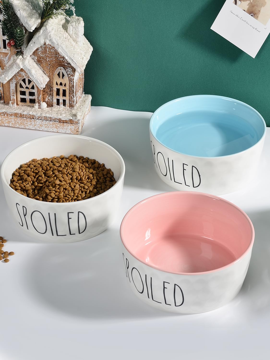 WoofinPets dishwasher-safe ceramic bowl for easy cleaning.