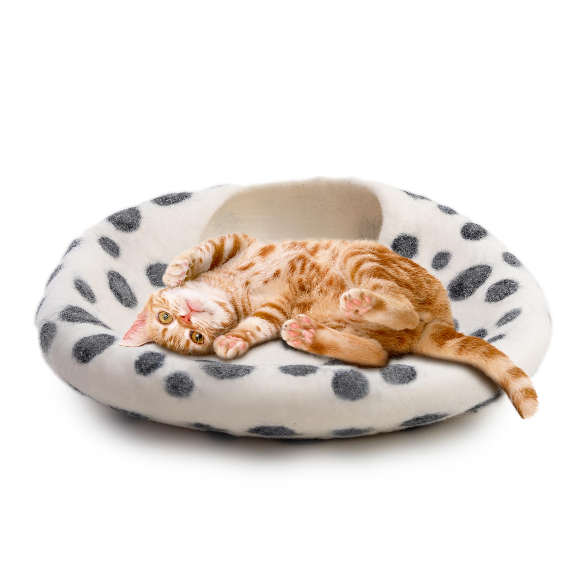 Woolygon Merino Cat Cave Bed interior close-up highlights natural wool warmth.