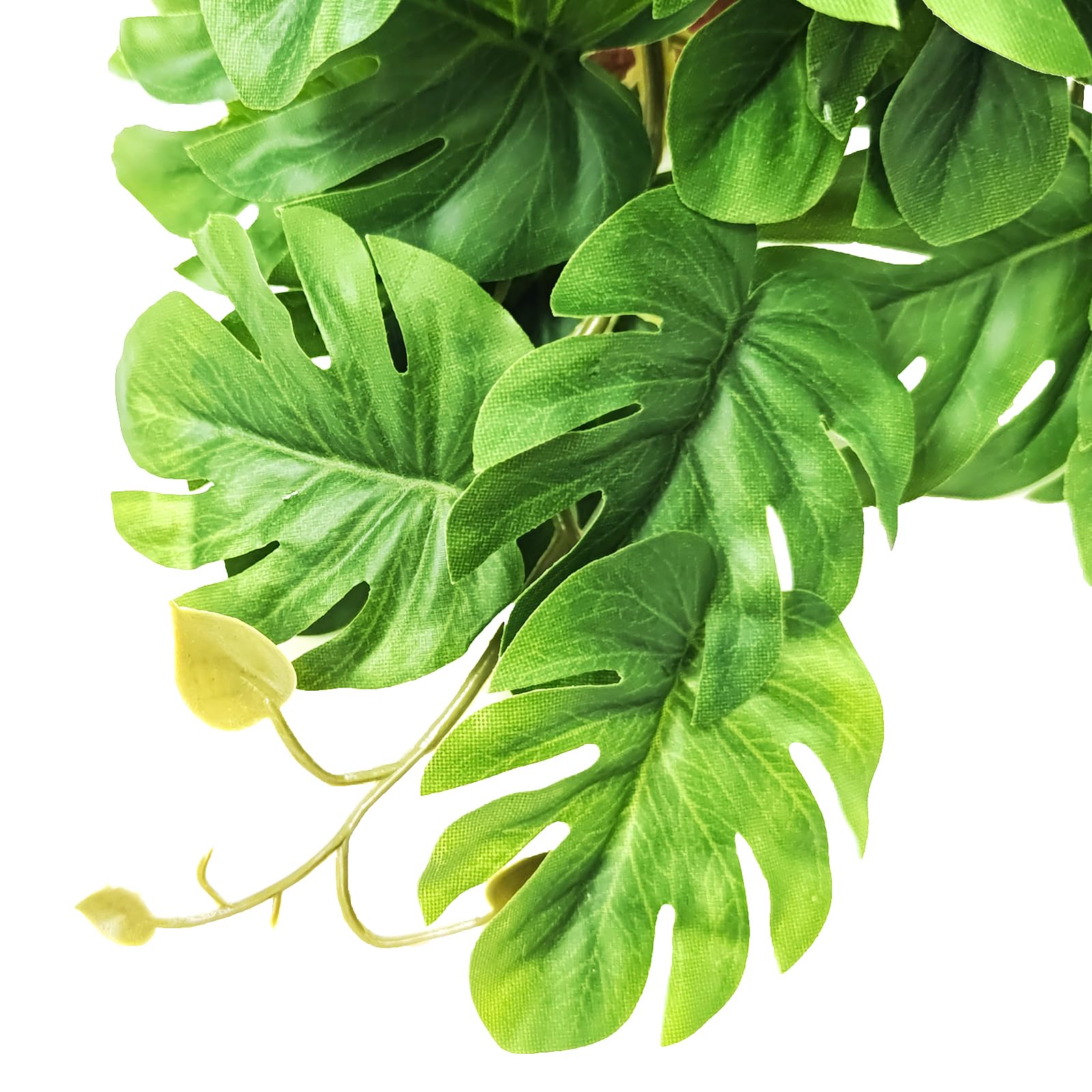 Woyrise terrarium decor plant blends naturally for camouflage and decorative appeal