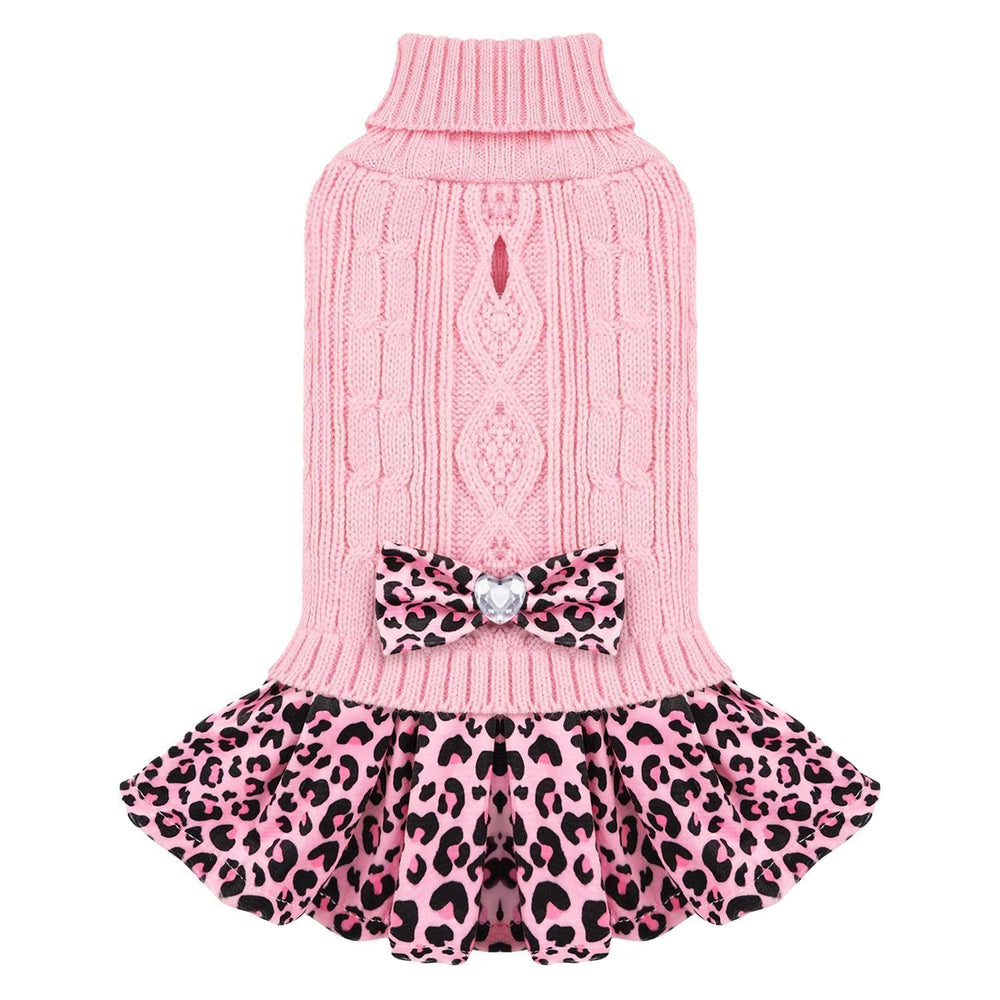 WOYYHO cozy winter outfit suitable for photos and occasions.