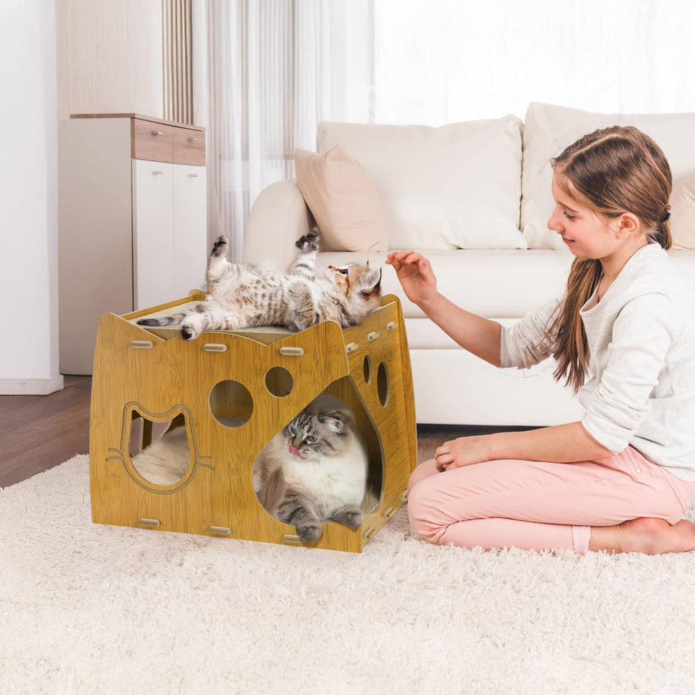 WRINGKIT 2-Level Cat Scratcher House cardboard detail — thick recycled material for durability.