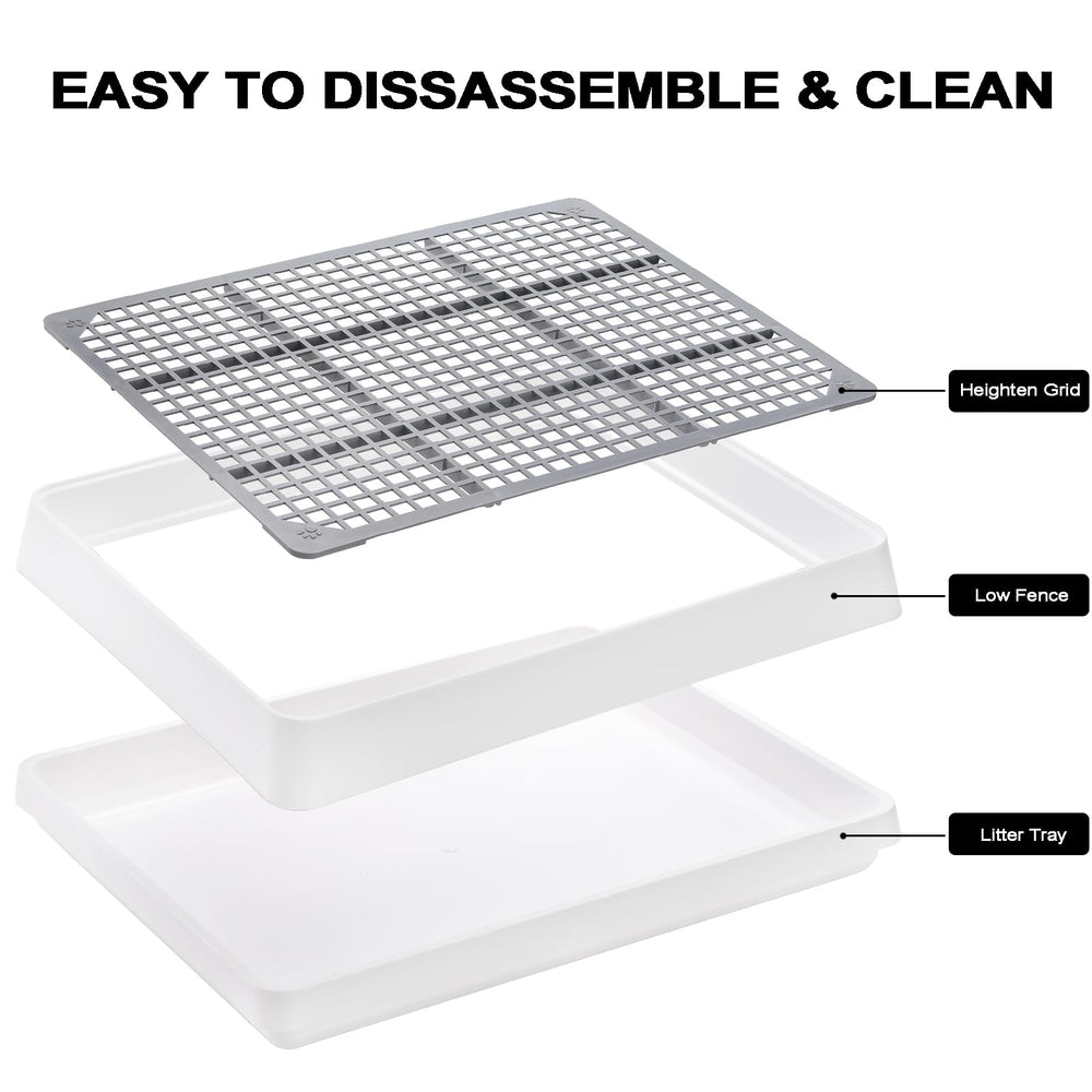 WUWEOT litter box with perforated grate keeps feet dry and waste separated.