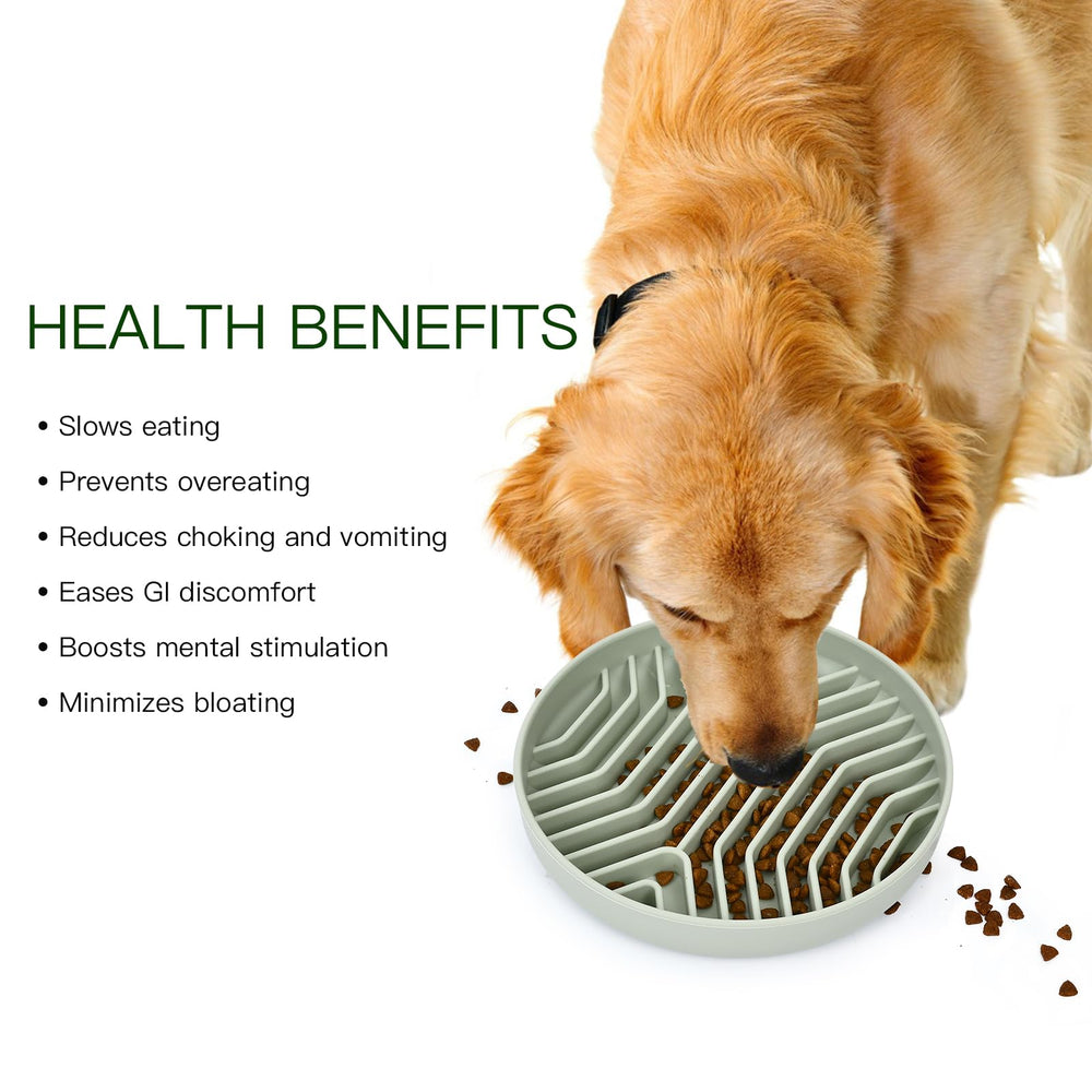 XAQMHSW dishwasher-safe silicone bowl for easy cleaning after meals.