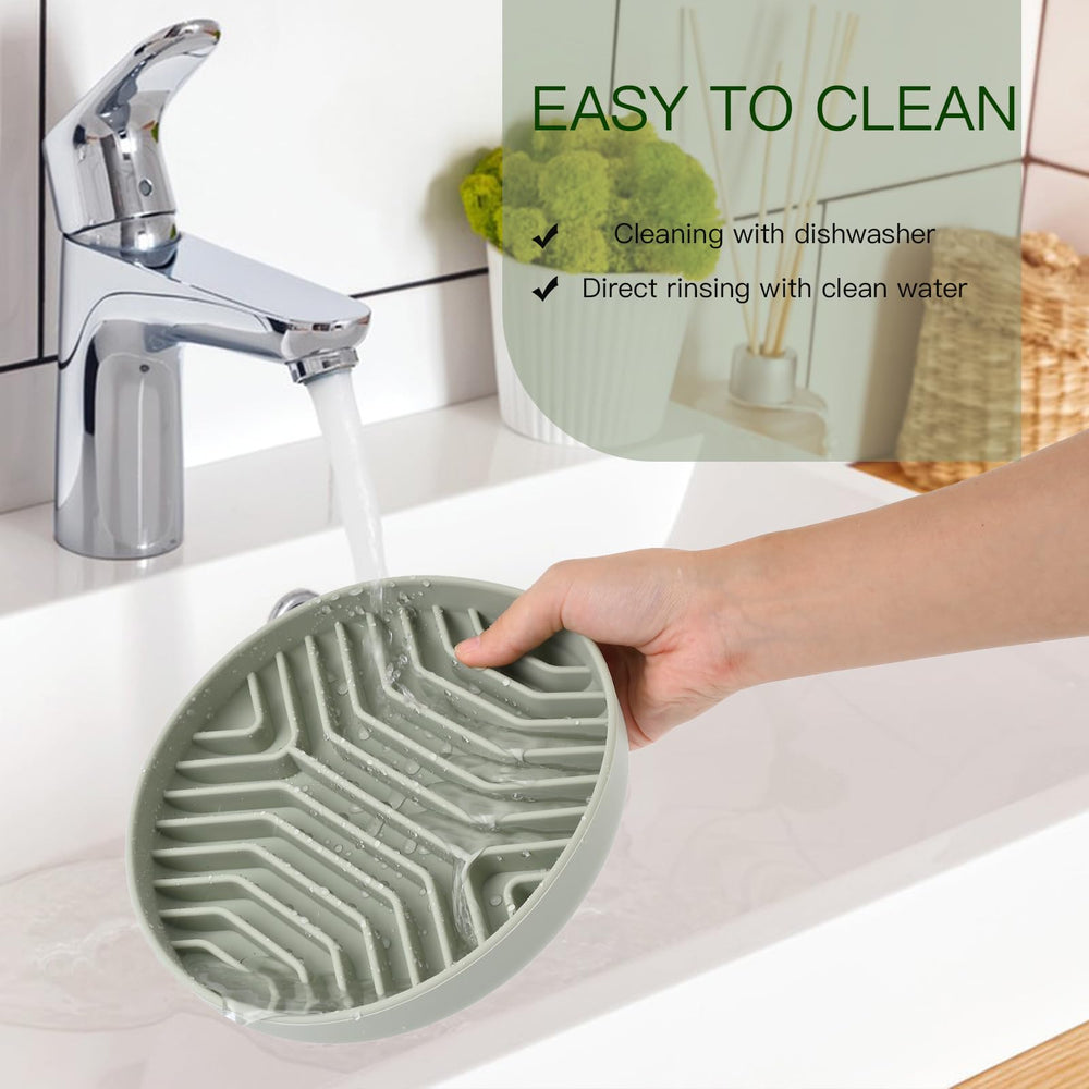 XAQMHSW non-slip bowl on floor stays put while pets eat.
